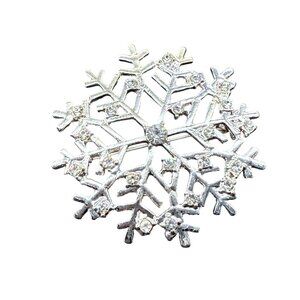 KC Designs Clear Rhinestone Snowflake Brooch Pin Elegant WinterChic Silver Tone